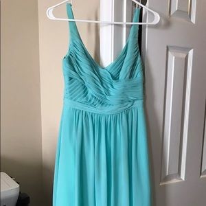 Mint blue David’s bridal dress